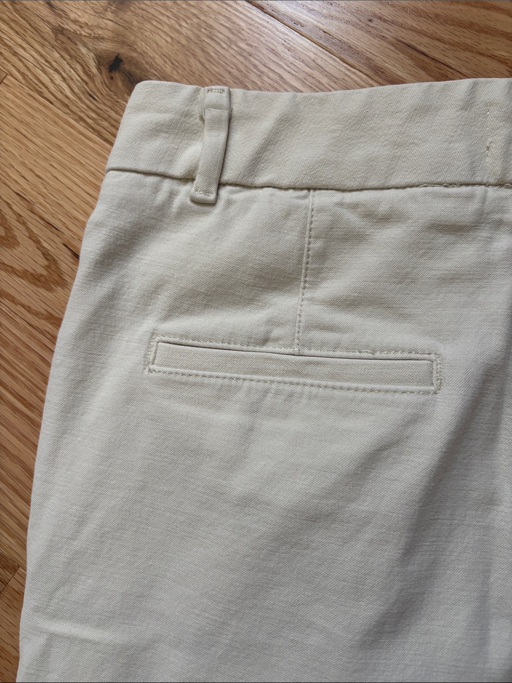Wilfred Off-White Pleated Wide-Leg Trousers - Picture 10 of 10